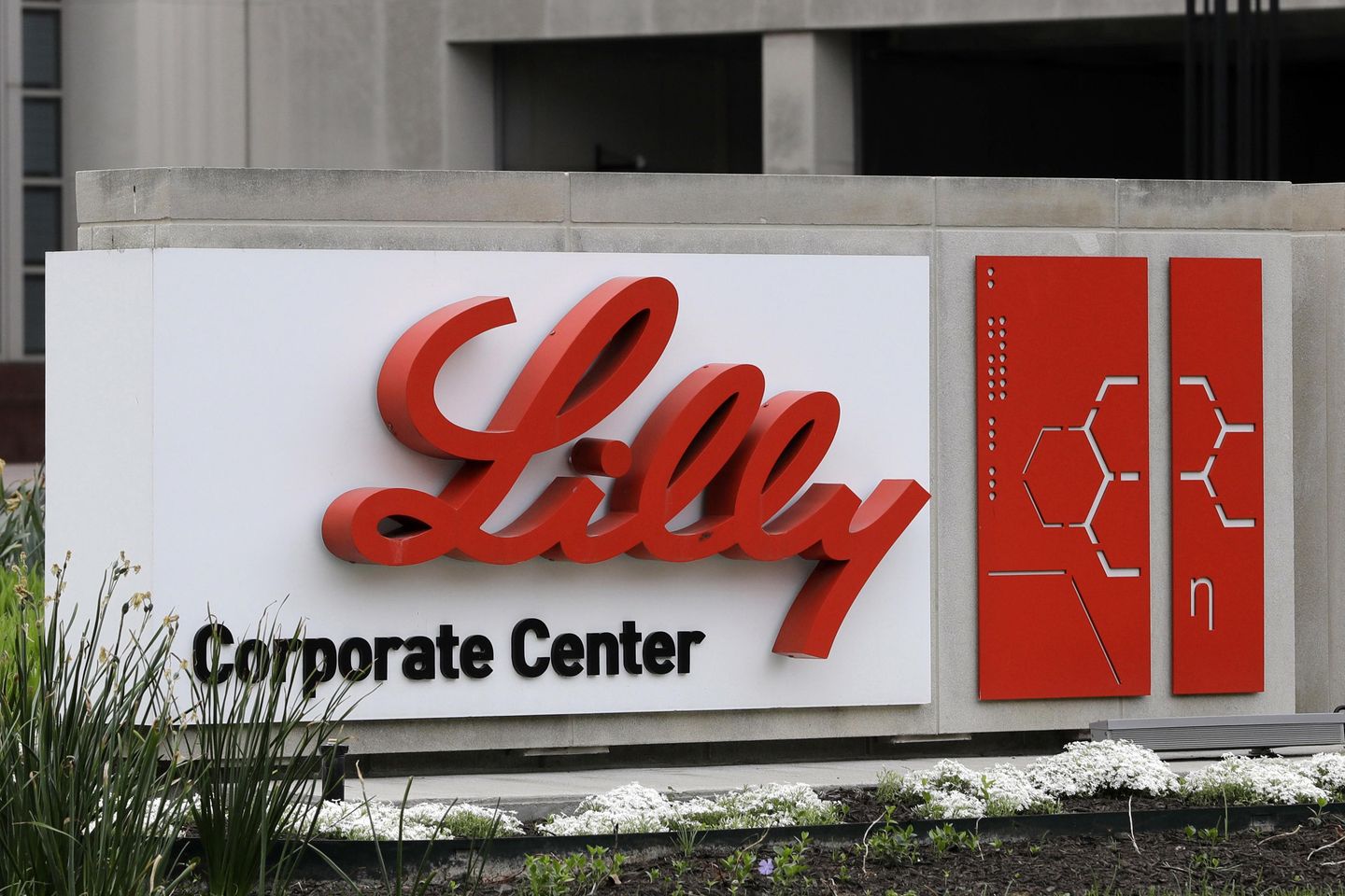 Federal officials approve use of Eli Lilly obesity drug Zepbound for treating sleep apnea