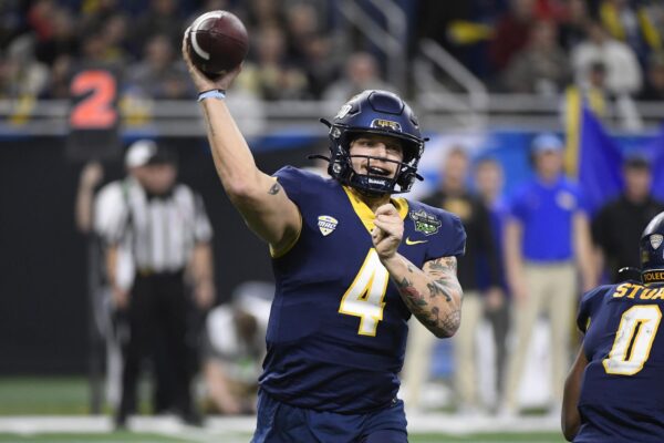 Gleason runs, passes for five OT scores as Toledo beats Pitt in bowl-record six overtimes