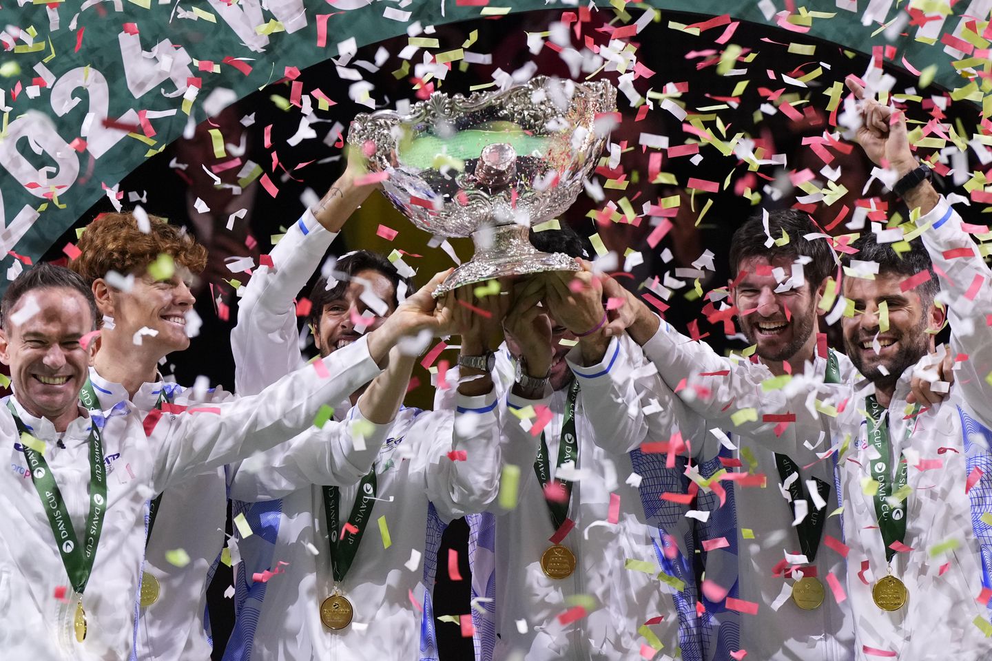 The number of tennis players worldwide goes past 100 million, federation says The number of tennis players worldwide goes past 100 million, federation says