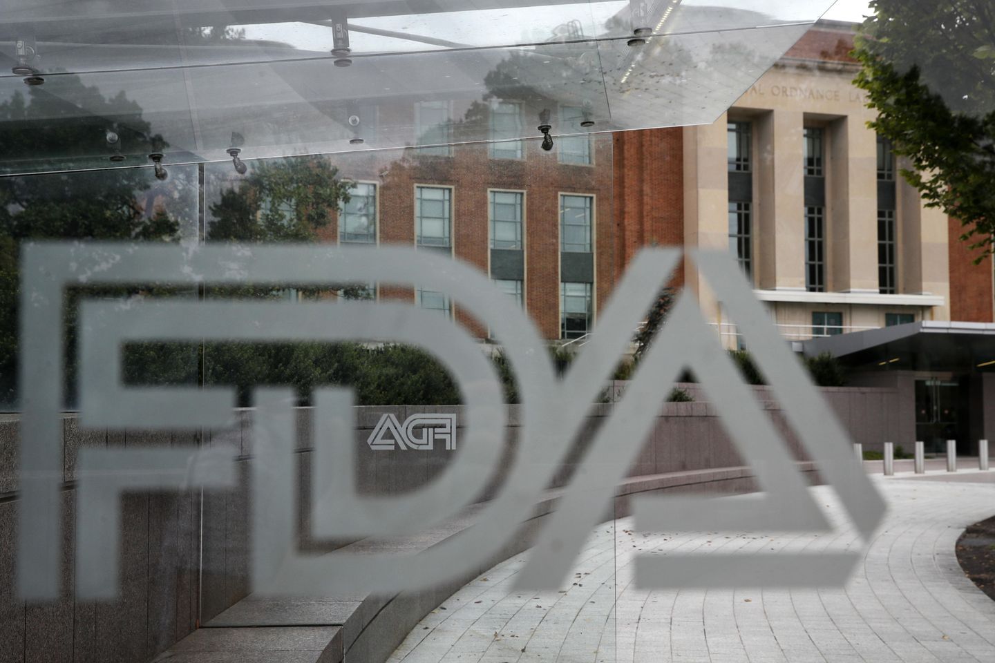 FDA proposes new testing rules to ensure cosmetics are asbestos-free FDA proposes new testing rules to ensure cosmetics are asbestos-free