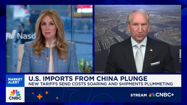 Chinese factories halt, restart work to mitigate U.S. tariff disruption Chinese factories halt, restart work to mitigate U.S. tariff disruption