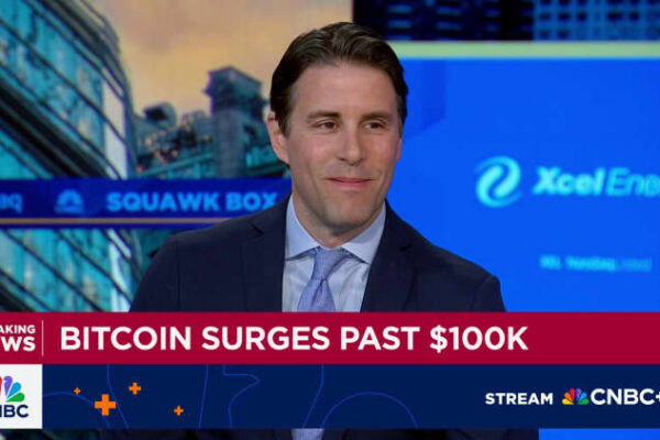 Coinbase jumps 24% after S&P 500 inclusion