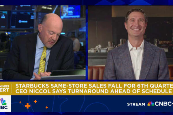 Brian Niccol turnaround taking hold Brian Niccol turnaround taking hold