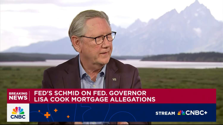 Kansas City Fed’s Schmid shows hesitation about widely expected September rate cut Kansas City Fed’s Schmid shows hesitation about widely expected September rate cut